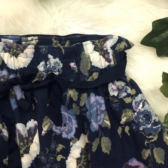 Lauren Conrad Floral Mini with Waist Bow Small - Picture 2 of 4